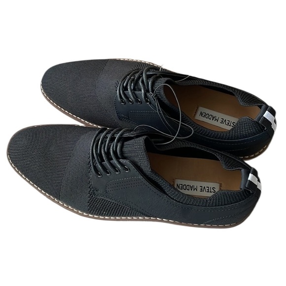 Steve Madden - Men’s Knit Shoes - Picture 4 of 7